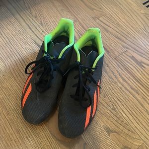 Adidas men’s soccer shoes